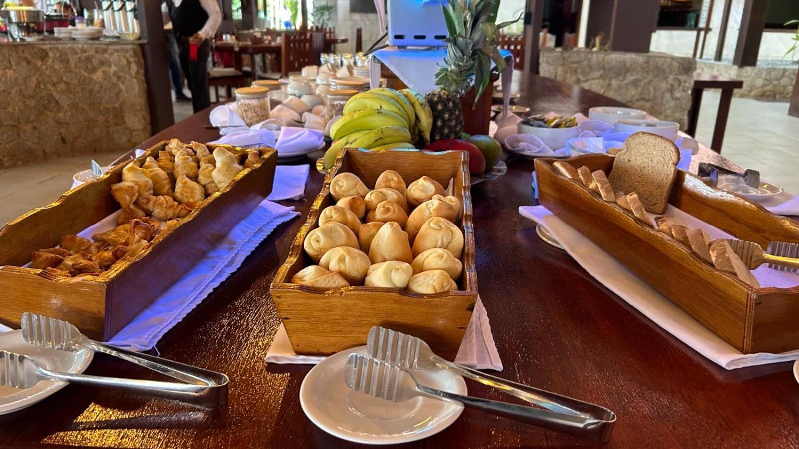 Hotel Du Lac Macae Ngoại thất bức ảnh