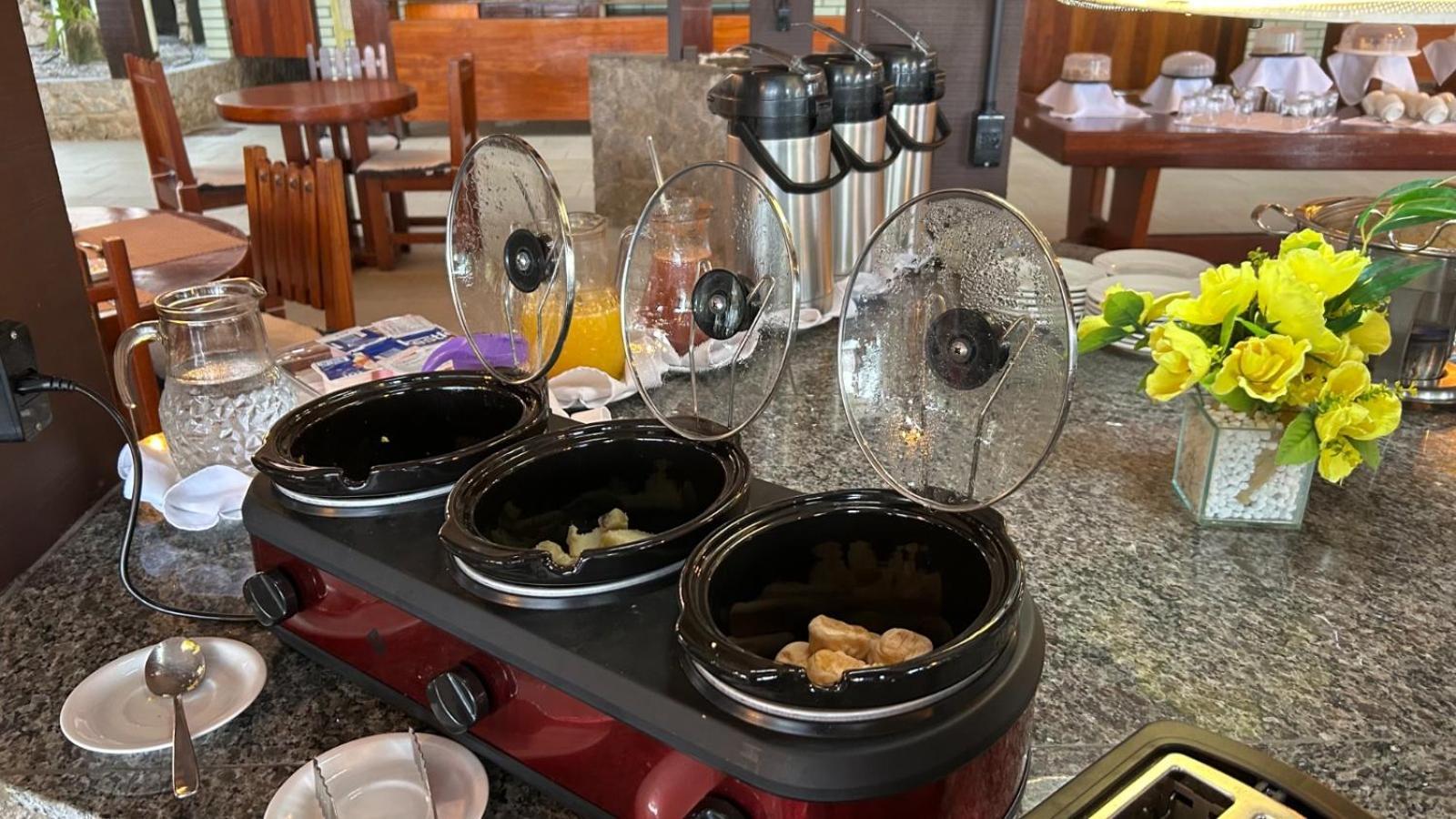 Hotel Du Lac Macae Ngoại thất bức ảnh